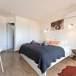 Sunrise Haven, Spacious, Bright, Pool, Terraces