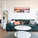 Sunrise Haven, Spacious, Bright, Pool, Terraces