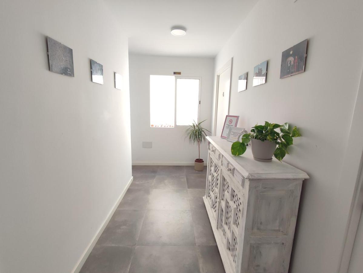Tresbe 1 Apartment *