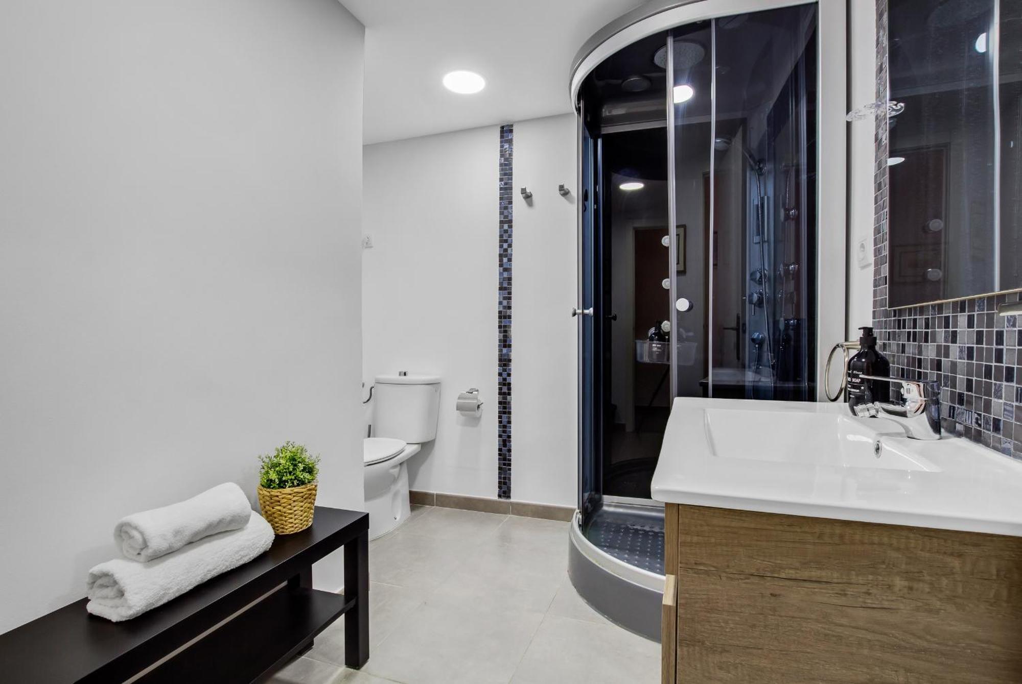 Sol Y Sol 4j By Ivi Real Estate * Torremolinos