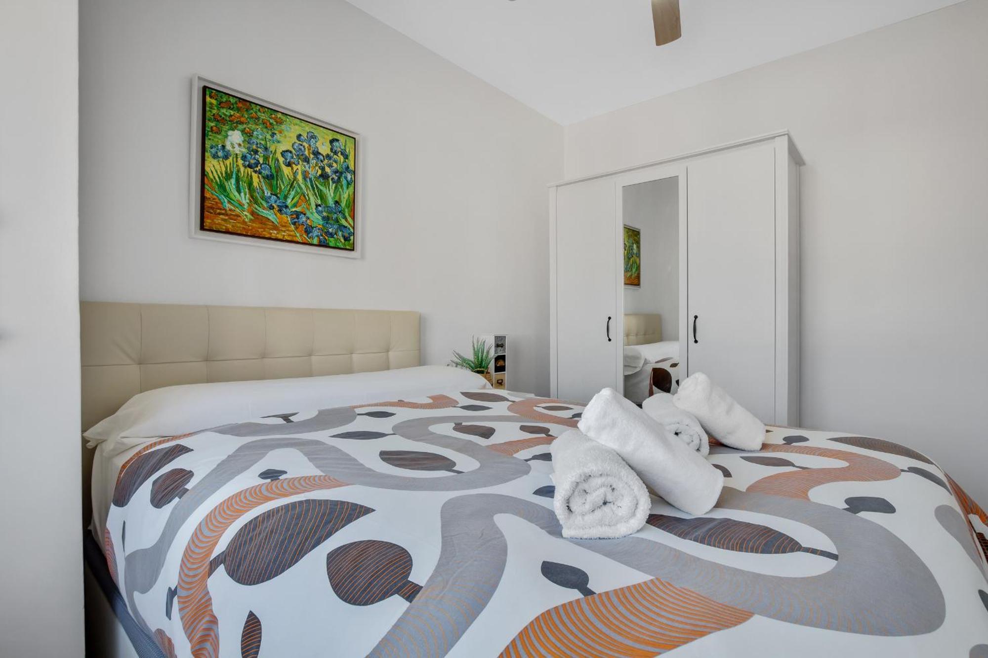 Sol Y Sol 4j By Ivi Real Estate Apartment