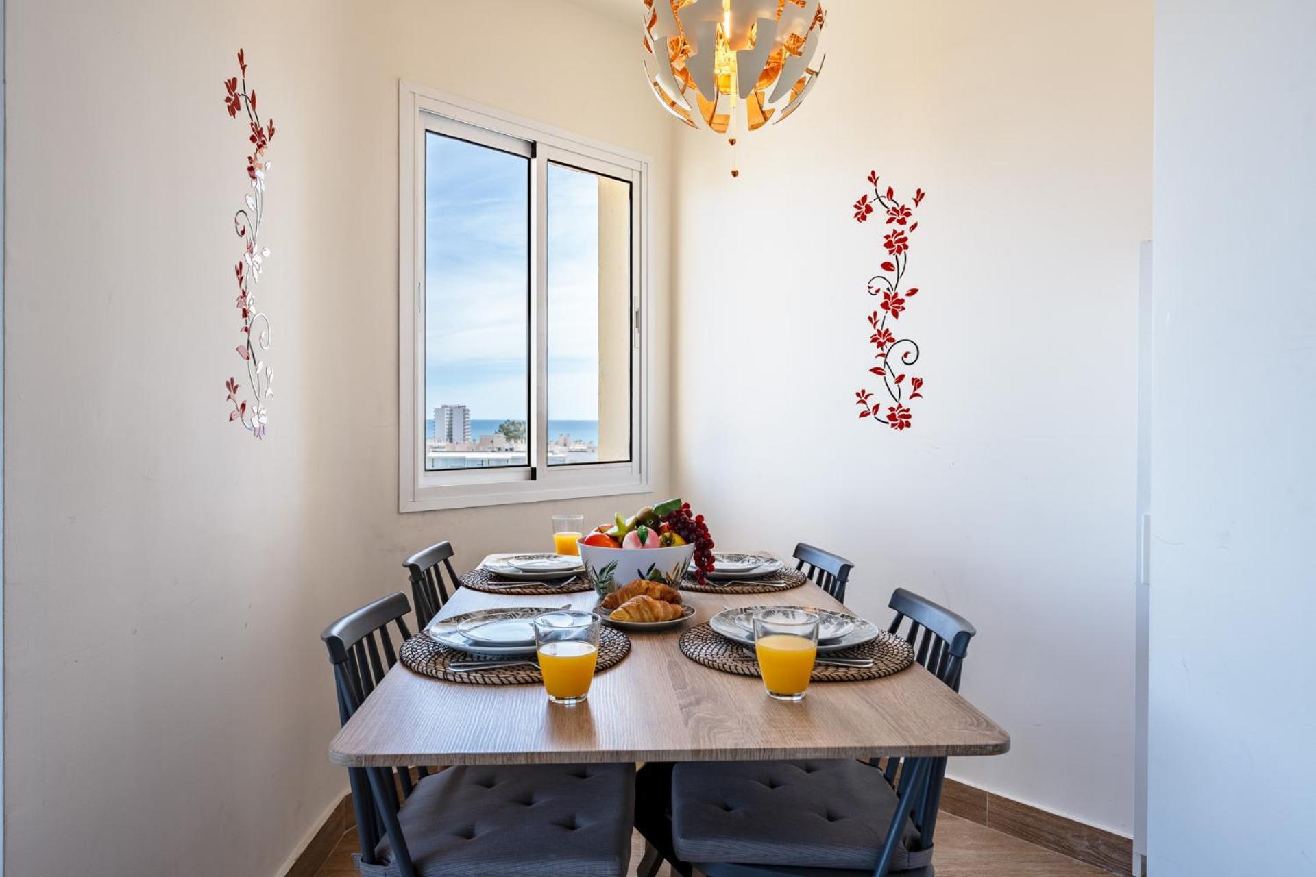 Sunrise Haven, Spacious, Bright, Pool, Terraces *