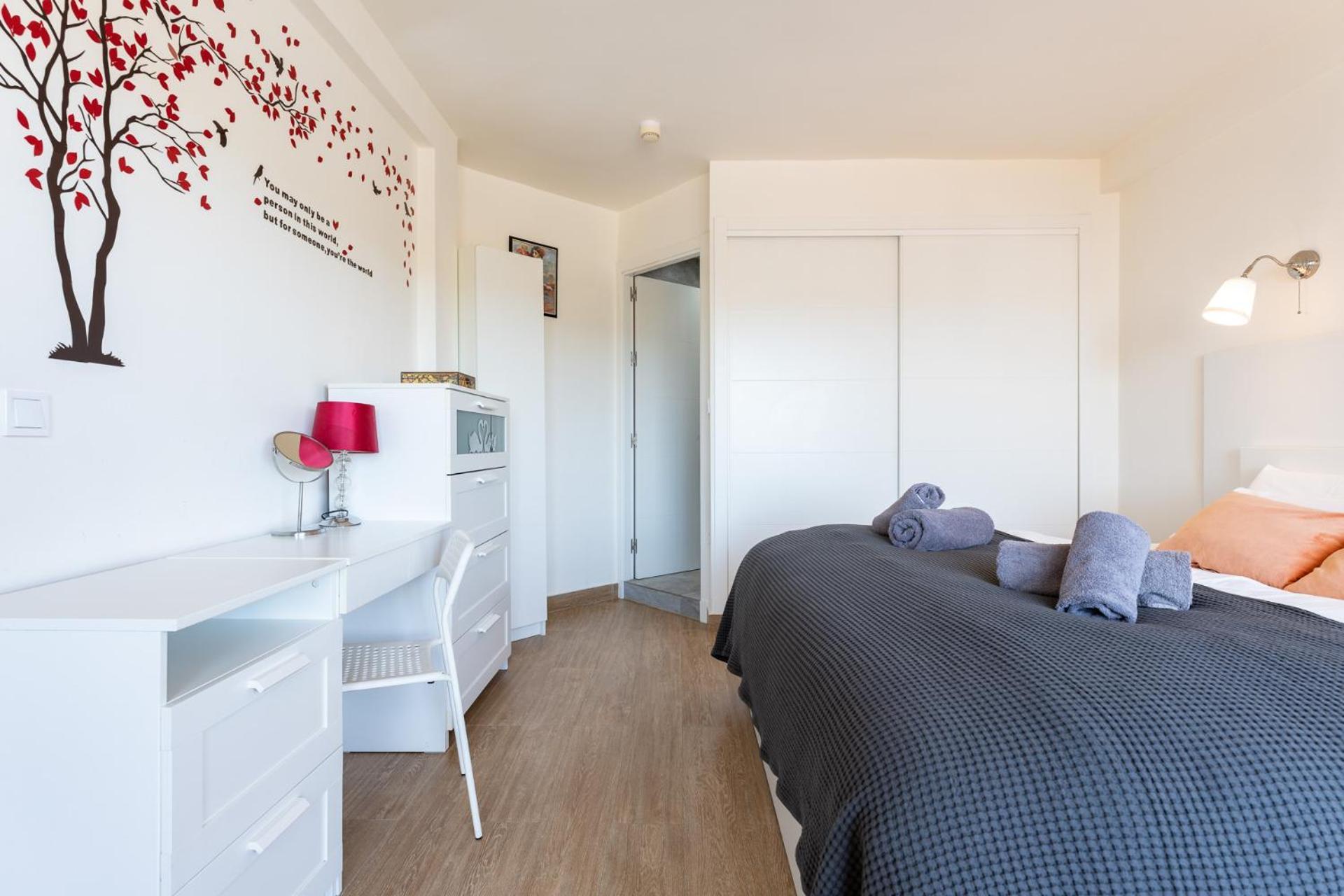 Sunrise Haven, Spacious, Bright, Pool, Terraces Appartement *