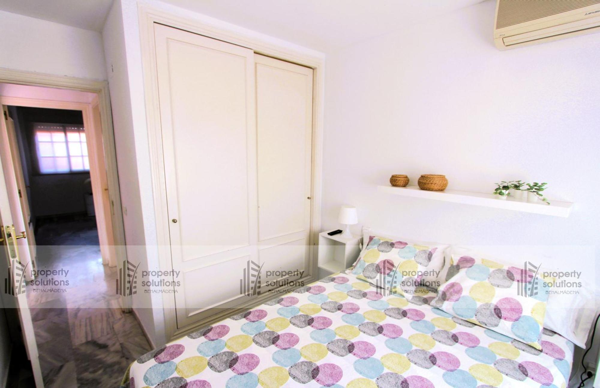 Apartment - A 600m De La Playa De La Carihuela - Terraza Soleada - Piscina - Parking Gratis