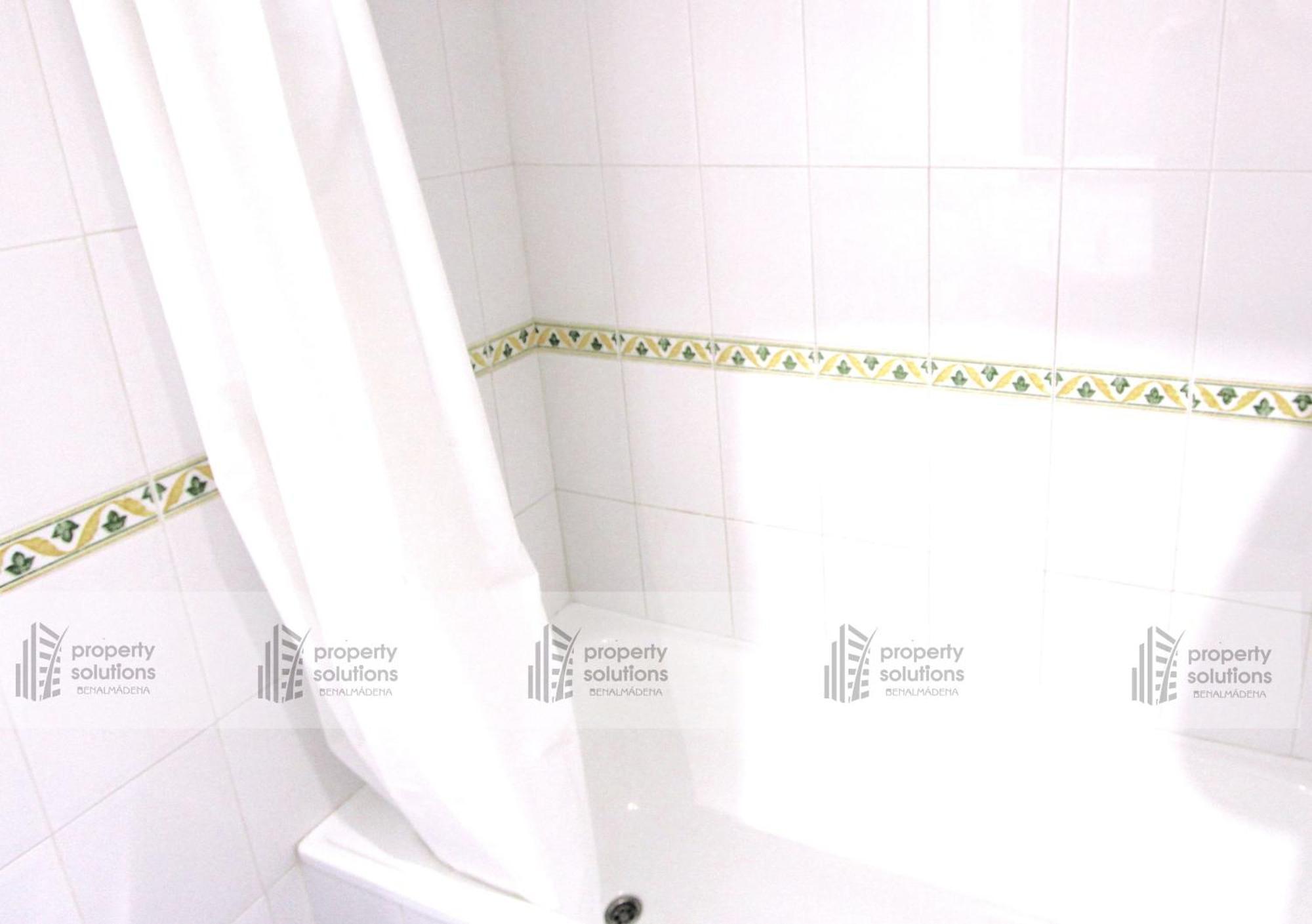 - A 600m De La Playa De La Carihuela - Terraza Soleada - Piscina - Parking Gratis Apartment