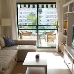 Impresionante Primera Línea De Playa, Bajondillo Beach