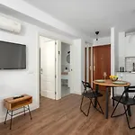 Bonito Apartamento En Torremolinos La Carihuela