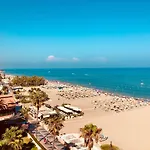 Apartamento Torremolinos - A 600M De La Playa De La Carihuela - Piscina - Parking Gratis - Excelente Conexion Wifi
