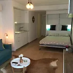 La Roca Chica First Line Beach Bajondillo Nice & Cosy Studio Apartment
