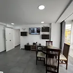Modern Apartment Royal House In Carihuela Carmen