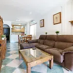 Malagasuite Relax Terrace & Pool