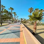 Seafront Apartment With Direct Access To The Beach