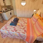 Begona 408 Compact City Center Studio By Namaste Elite