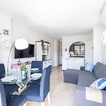 Apartment Aurora By Interhome