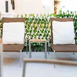 Modern 3-Bed Apartment In Heart Of Torremolinos