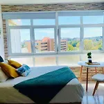 Alterhome Luminoso Estudio Con Piscina Y Maravillosas Vistas