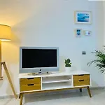 Alterhome Luminoso Estudio Con Piscina Y Maravillosas Vistas