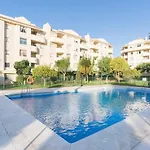 Precioso Apartamento Con Piscina Y Vistas Al Mar!