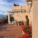 Espectacular Atico Con Vistas Al Mar Y La Montana