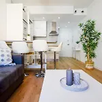 Torremolinos. Plaza De Andalucia Apartment