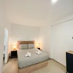 Cozy And Modern Family Flat Carihuela