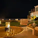 Seaside Tranquility And Urban Luxury - Stylish Duplex In Torremolinos W Jacuzzi