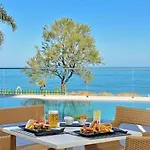 Apto A Pie De Playa Con Vistas Increibles!