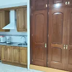 Apartamentos Leonor Carihuela