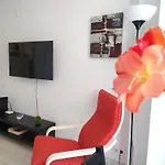 Amplio Estudio,Vista Mar Y Montana, A Pasos Del Centro