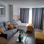Acogedor Apartamento Con Vistas Al Mar Y Montana