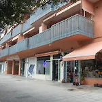 Apartamento Con Piscina En Torremolinos Playamar