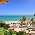 Magical Sea View Studios