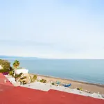 Beachfront Bungalow Apartment
