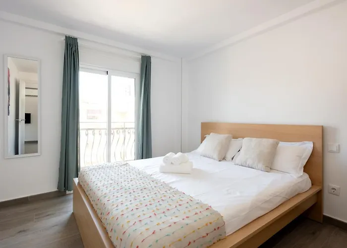 Stay U-Nique Apartment Colegial
