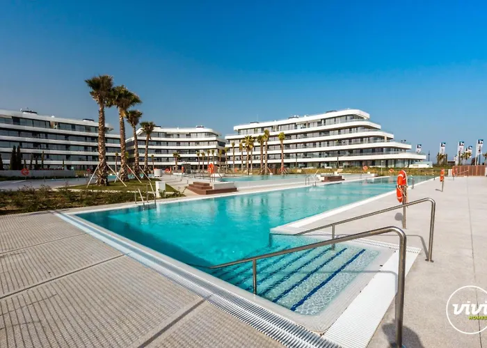 Vivi Homes - Toro Pool, Sauna, Gym & Beach