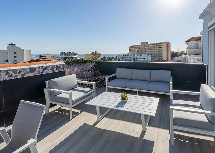 Holiday Rental Apartment With Terrace Attic Views