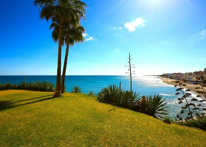 Magical Sea View Studios