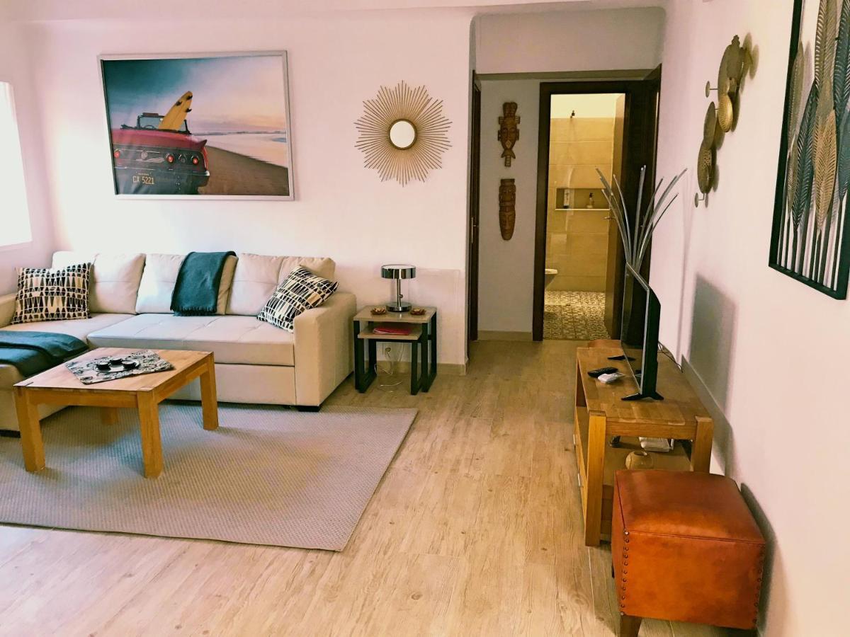 Town House With Patio In Quiet Residential Area 10 Min From * Torremolinos