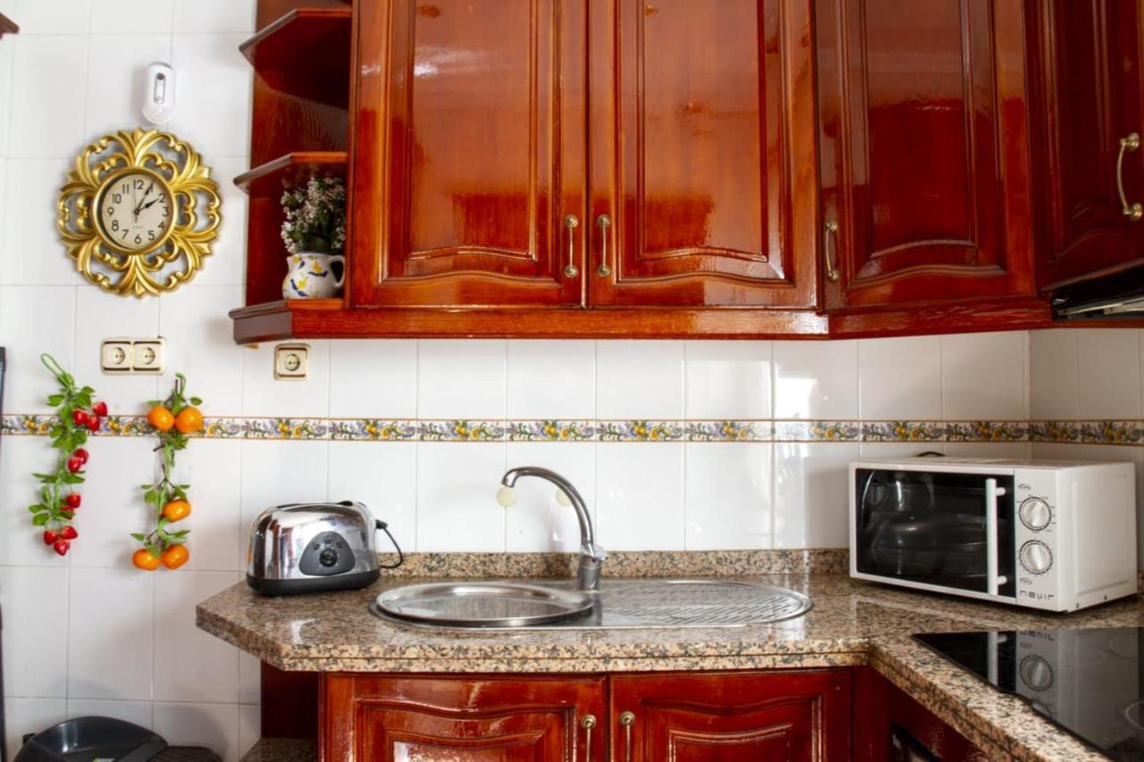 Chalet Fantastic 5 Mins Away From The By Easybnb Torremolinos