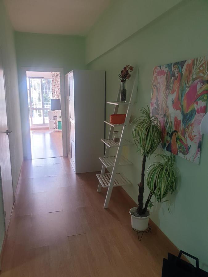 Calle Del Bajondillo Apartment *