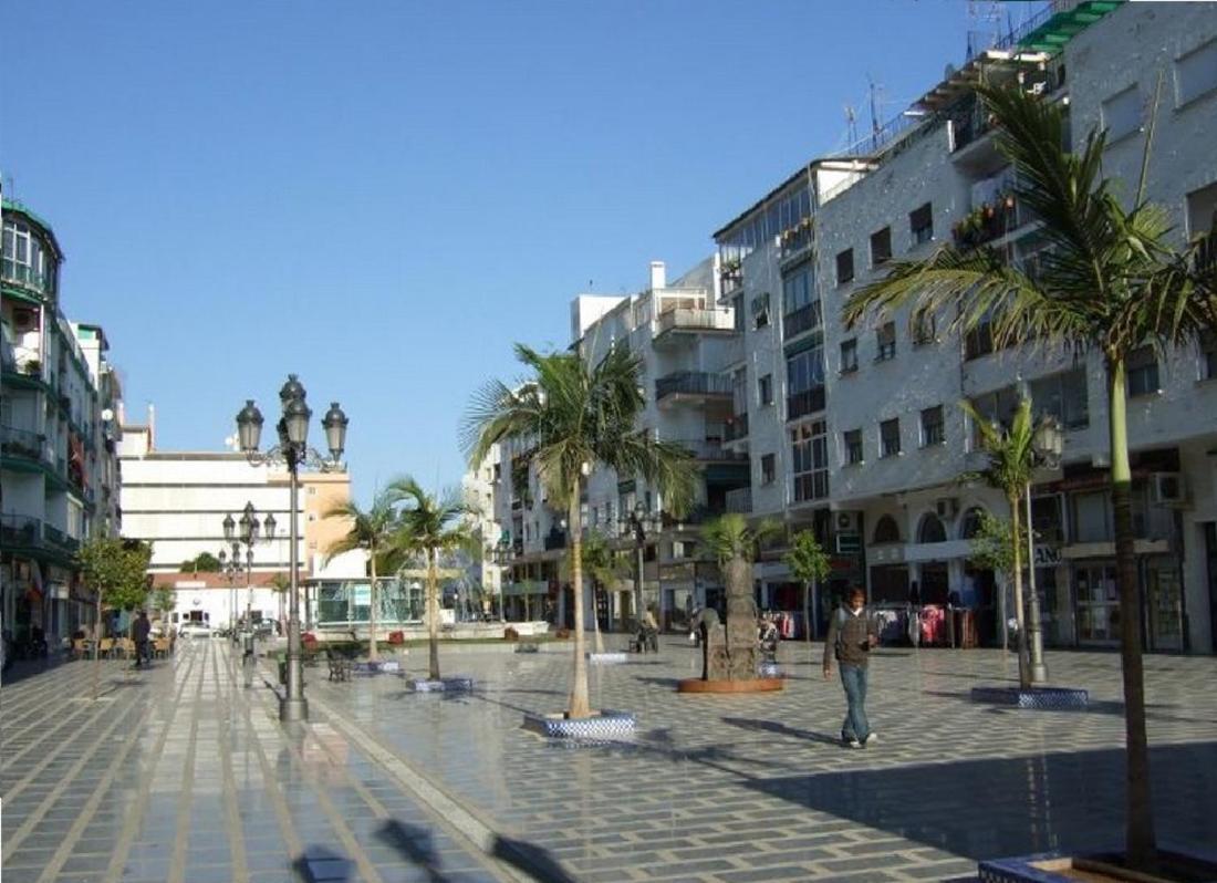 Precioso Atico Con Terraza En Plaza De Andalucia Apartment