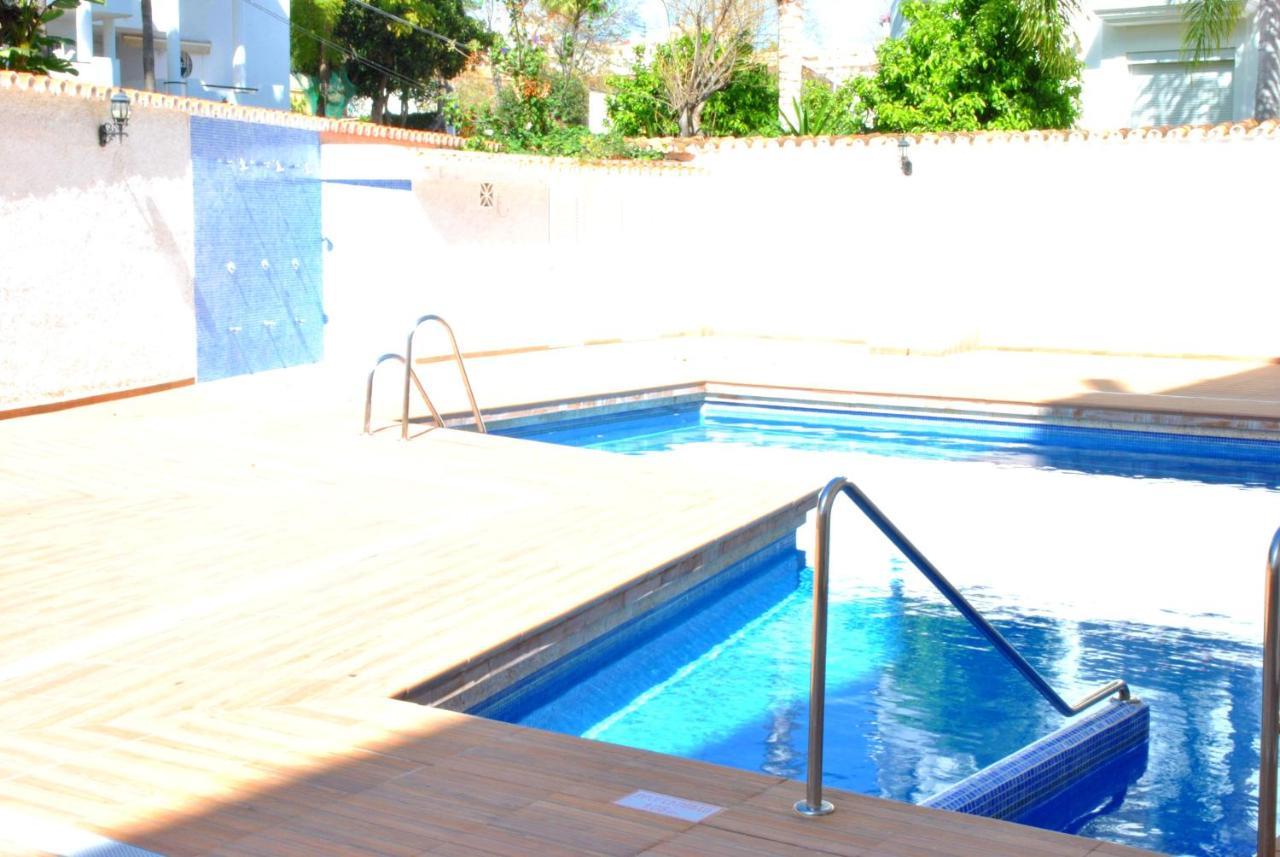 San Antonio - Beach, Pool And Terrace Apartamento