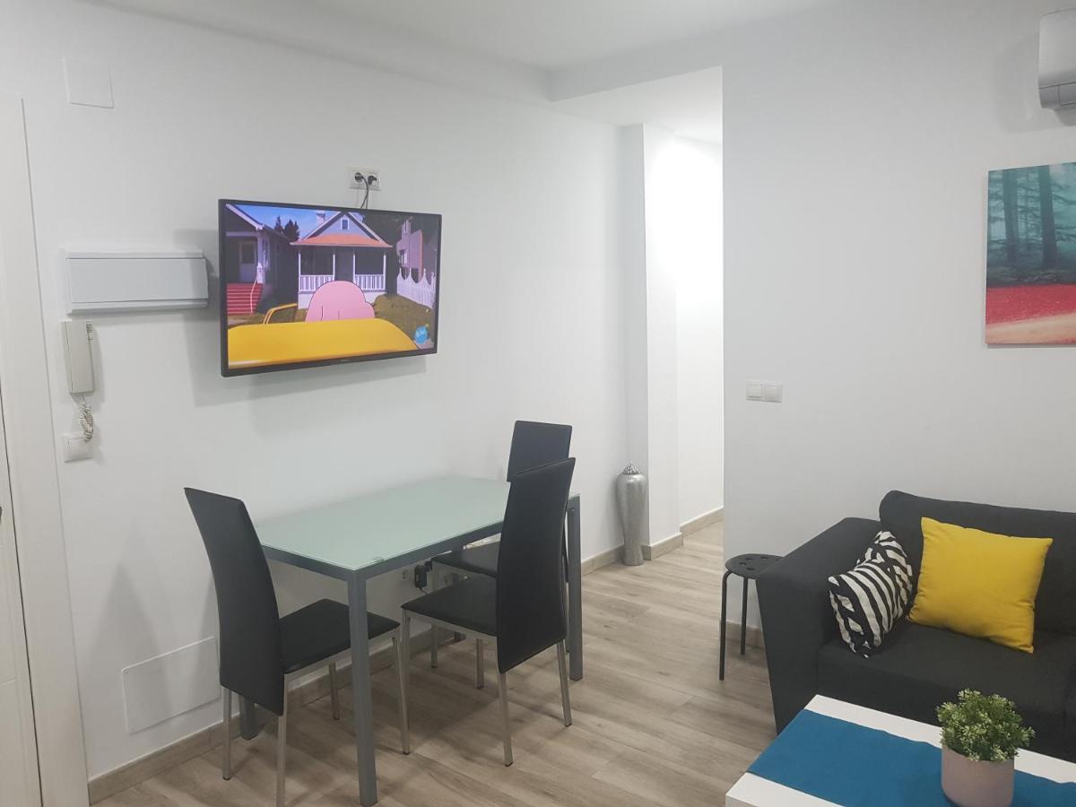 Precioso Atico Con Terraza En Plaza De Andalucia Apartment *
