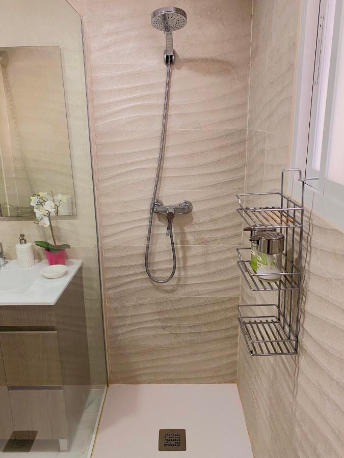 En La Carihuela-costa Del Sol Apartment Torremolinos
