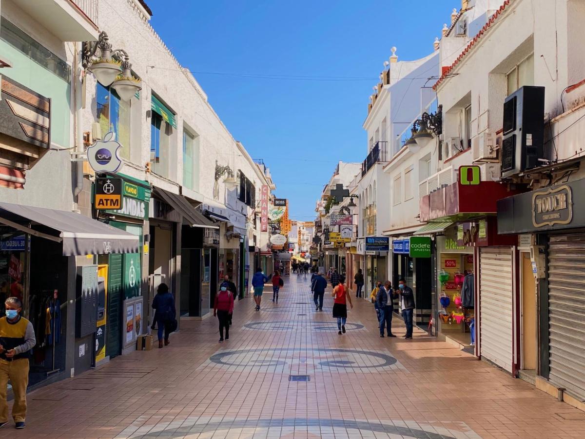 En La Carihuela-costa Del Sol * Torremolinos