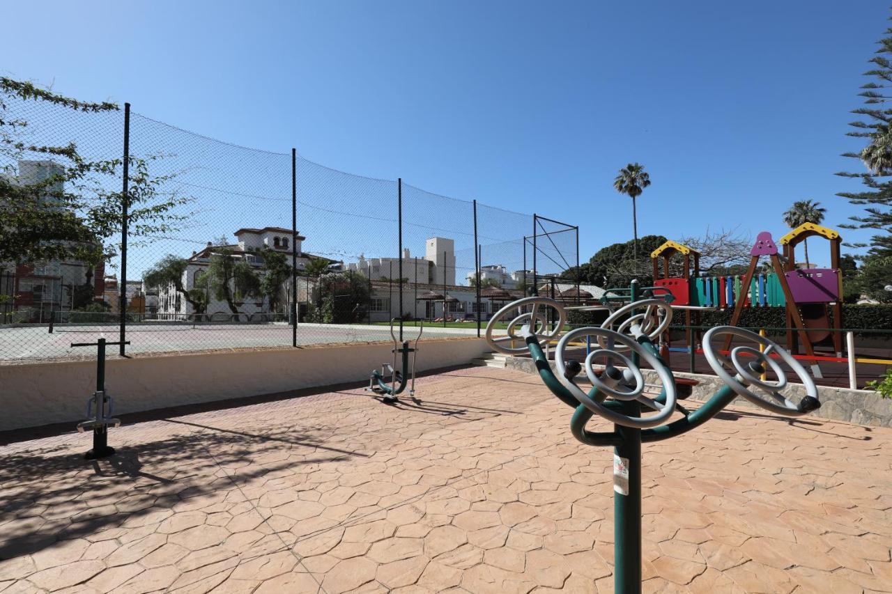 Apartment 071 - Beachside Studio Perfect For A Family Getaway Torremolinos