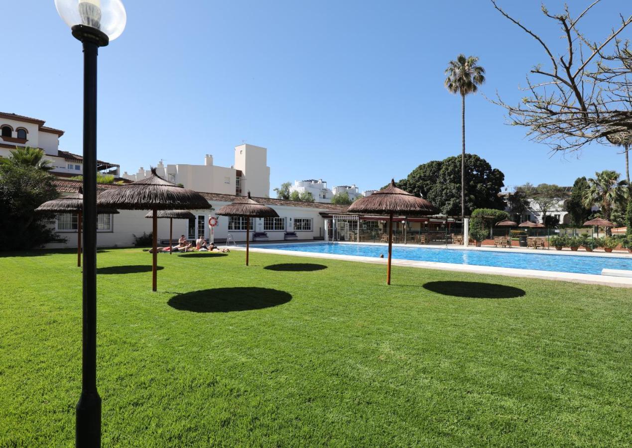 071 - Beachside Studio Perfect For A Family Getaway Apartment *