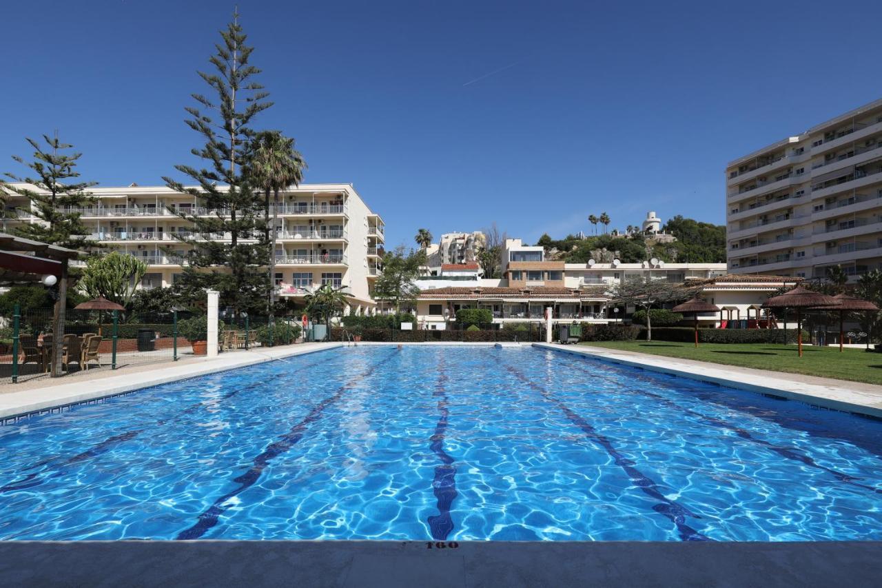 071 - Beachside Studio Perfect For A Family Getaway Apartment Torremolinos