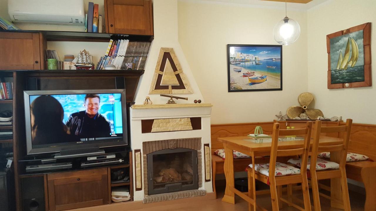 Semi-detached Adosado Con Encanto -130 M2 - Wifi 600 Mb - Piscina Comunitaria - Patio Privado