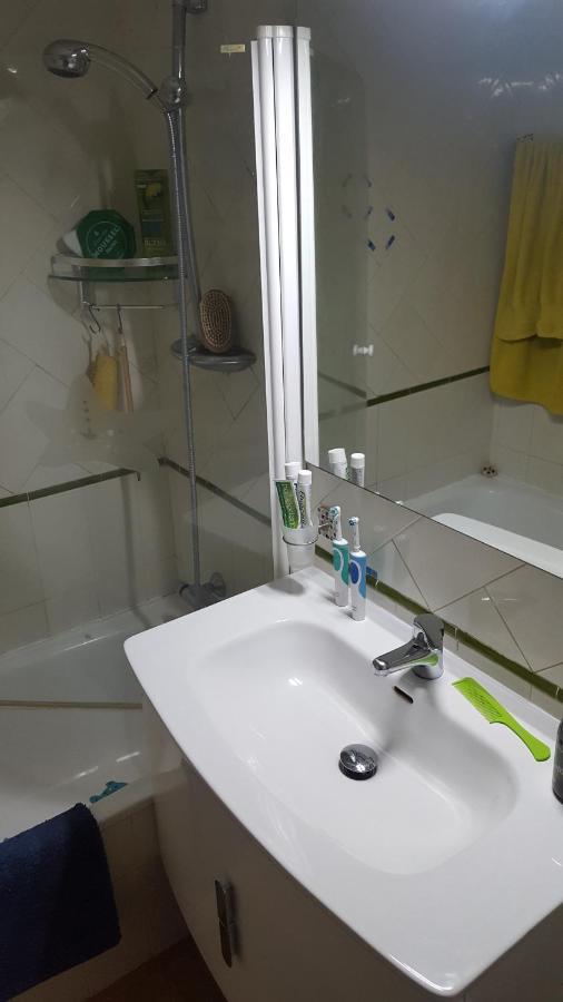 Semi-detached Adosado Con Encanto -130 M2 - Wifi 600 Mb - Piscina Comunitaria - Patio Privado